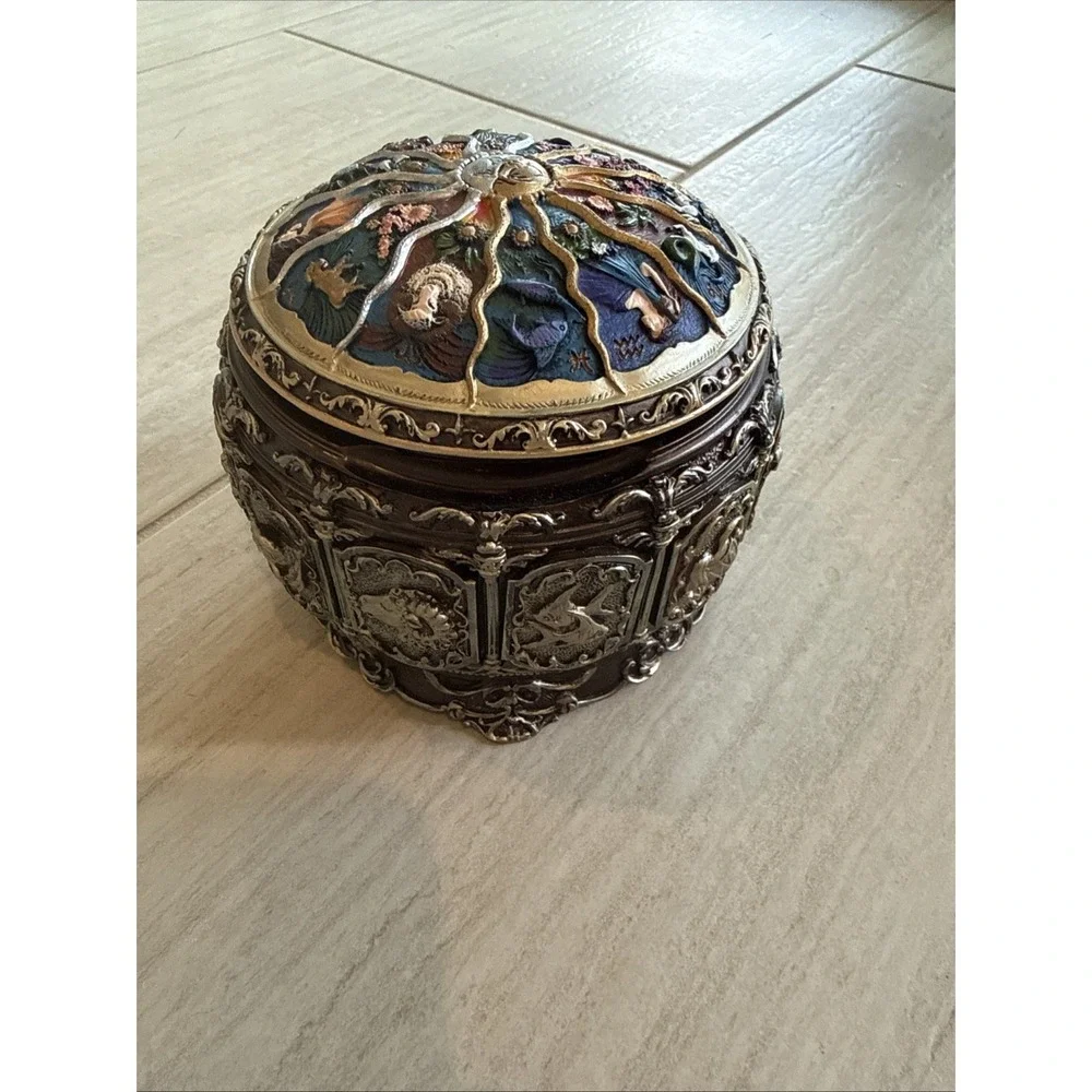 Sankyo LED Music Box Constellation Zodiac Twirling Goddess Vintage Style - Picture 2 of 7